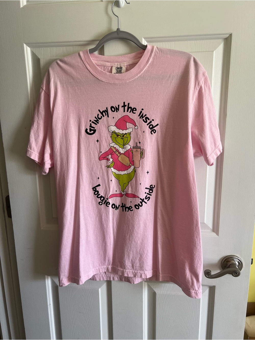 Comfort Colors Pink Grinch Graphic Tee Size large